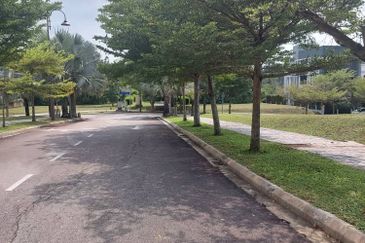 Perdana Hills ( Presint 11 )