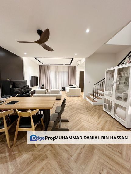 Fully Renovated Unit 2 Storey Terrace House Sejati Lakeside Cyberjaya, Selangor, Cyberjaya