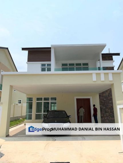 Gated and Guarded 2 Storey Bungalow House Taman Bukit Senawang Perdana Seremban, Negeri Sembilan, Seremban