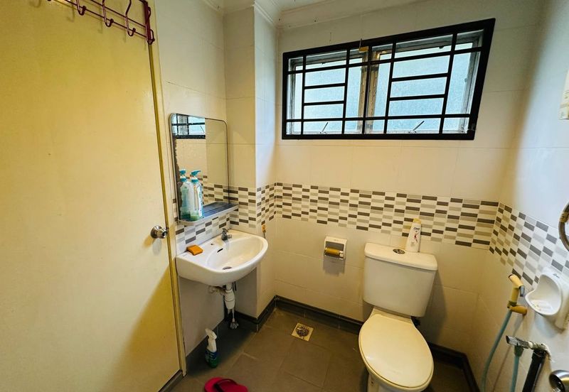 Freehold End Lot 3 Storey Villa Terrace House Bukit Jalil Kuala Lumpur