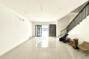 Setia Warisan Tropika