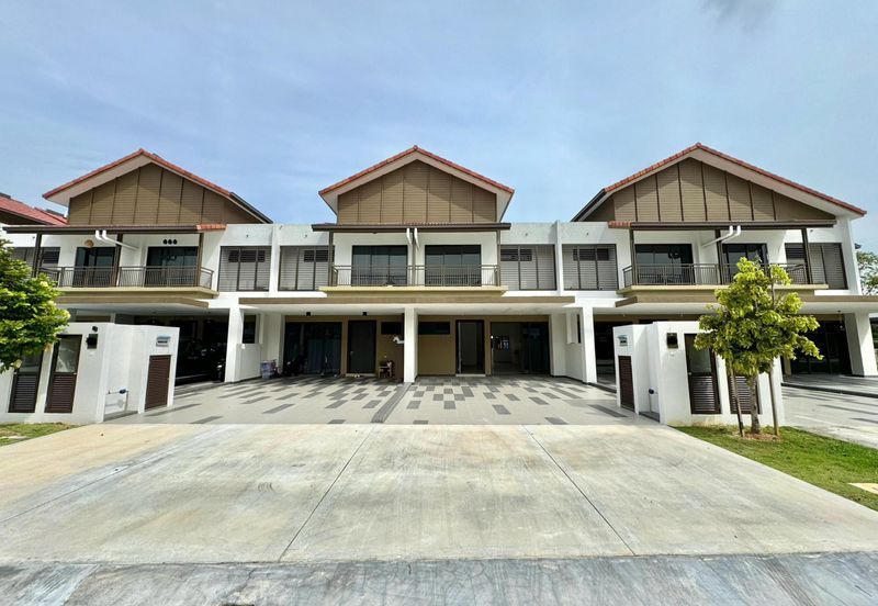 Setia Warisan Tropika