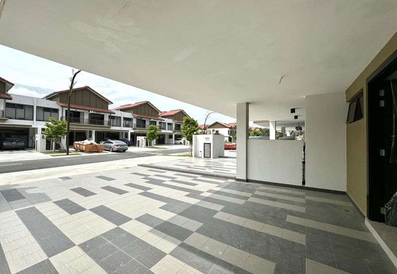 Setia Warisan Tropika