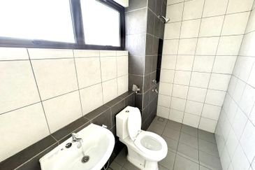 Setia Warisan Tropika