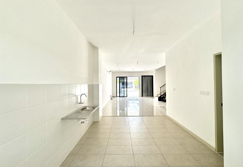 Setia Warisan Tropika