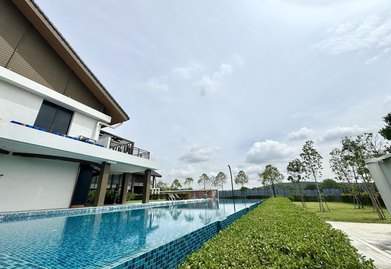 Setia Warisan Tropika