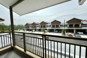 Setia Warisan Tropika