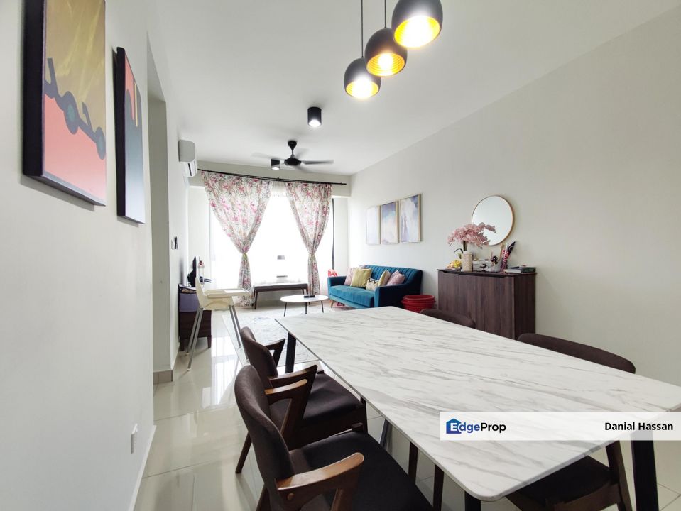 Furnished Podium Floor Hillpark Residence Kajang Semenyih, Selangor, Semenyih
