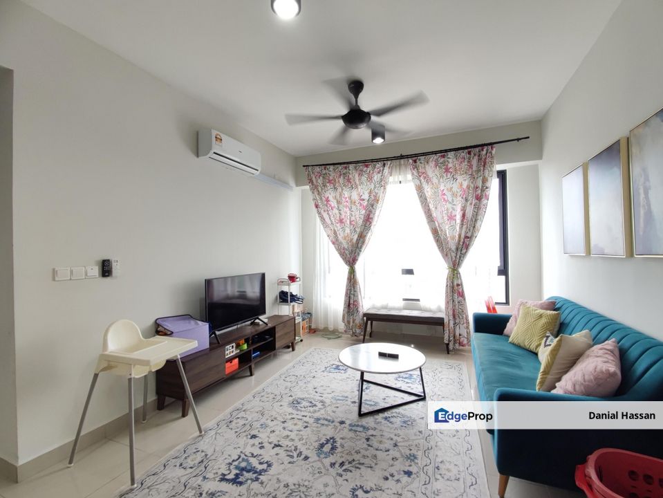 Furnished Podium Floor Hillpark Residence Kajang Semenyih, Selangor, Semenyih