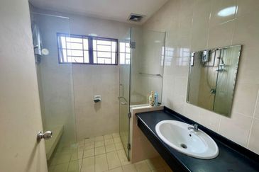 Cahaya SPK, Seksyen U9