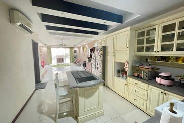 Cahaya SPK, Seksyen U9