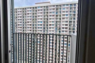 PR1MA Lakefront Homes