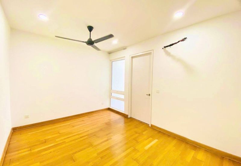 Duta Villa, Presint 14