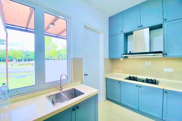 Duta Villa, Presint 14