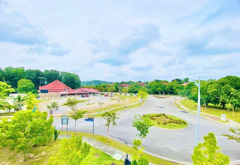 Duta Villa, Presint 14