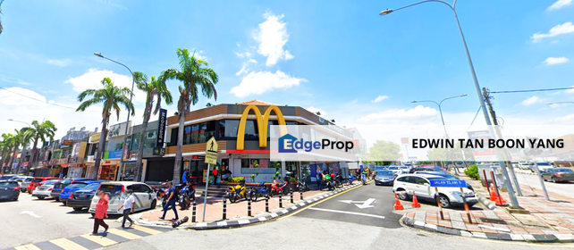 Ground Floor Shop Facing Main Road same row Maybank Mc D Public Bank Bangsar, Kuala Lumpur, Bangsar