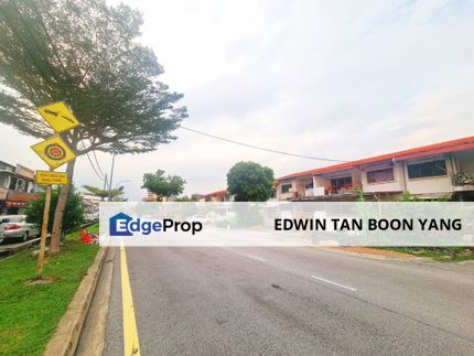 Limited Commercial Zone 2 sty Facing Main Road Freehold Paramount Seapark ss2, Selangor, Petaling Jaya