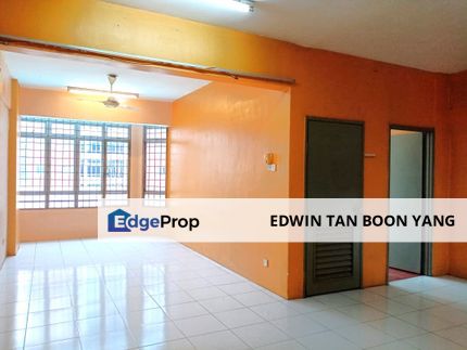 Permai Villa Puchong 970sf for Sale Beside Mcd Near lrt, Selangor, Puchong