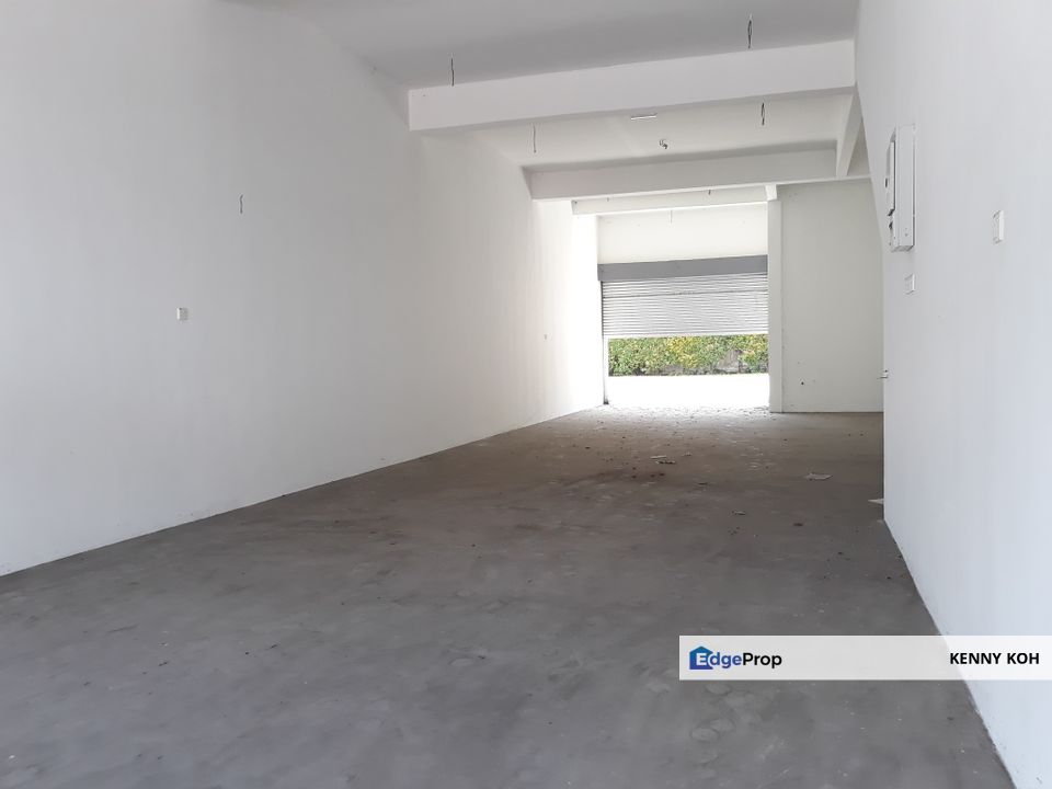 Ground Floor Shop, Intermediate, Taman Perindustrian Kinrara, Selangor, Puchong