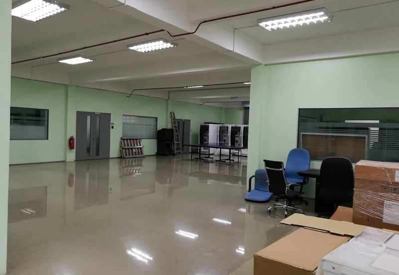 3 storey office cum 1 storey factory/warehouse