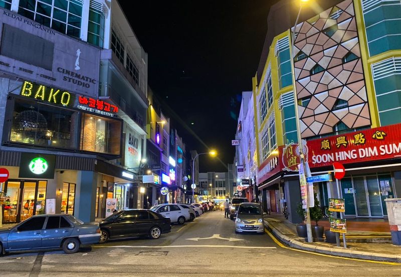 3 Storey Shop with Lift, Fully tenanted, Bandar Sri Petaling, Kuala Lumpur