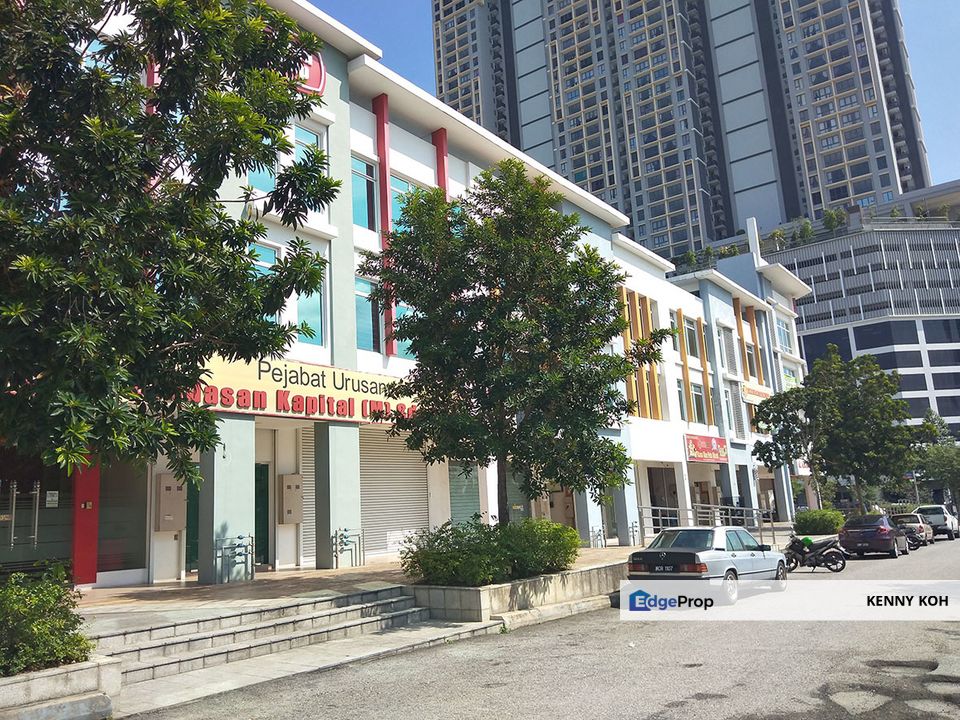 3 Storey Shop, The Atmosphere, Pusat Perniagaan The Atmosphere, Selangor, Seri Kembangan