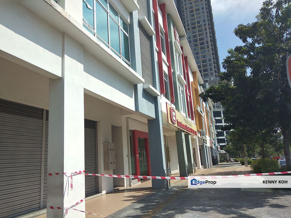 3 Storey Shop, The Atmosphere, Pusat Perniagaan The Atmosphere, Selangor, Seri Kembangan