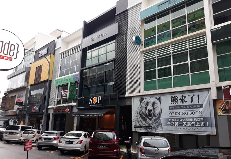3 Storey Shop with Lift, Fully tenanted, Bandar Sri Petaling, Kuala Lumpur