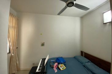 D'Alpinia Townhouse, Bandar 16 Sierra Puchong