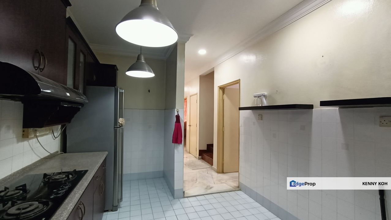 Kasawari Height, 1.5 Storey Terrace House , Selangor, Puchong