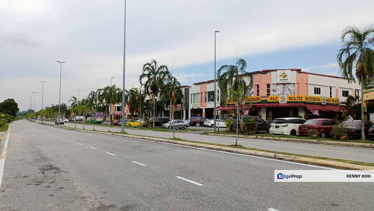 5 acres Main road Agriculture land (zoning commercial) Sepang, Selangor, Sepang