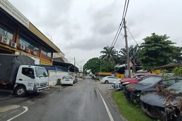 Taman Kinrara Seksyen 3