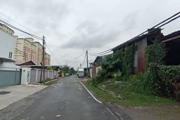 Taman Kinrara Seksyen 3