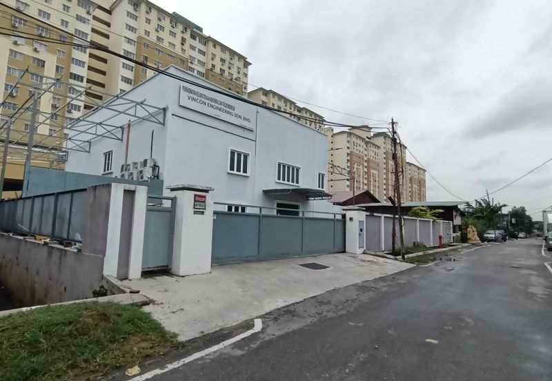 Taman Kinrara Seksyen 3