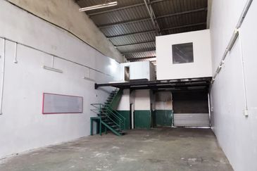 1.5 Storey Link Factory, Desa Tun Razak Industrial Park, Cheras