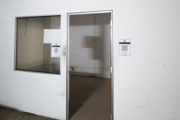 1.5 Storey Link Factory, Desa Tun Razak Industrial Park, Cheras