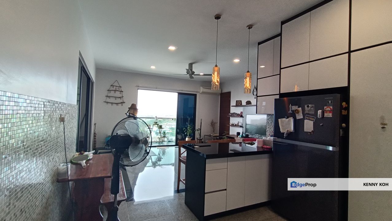 Isola, Subang Jaya Freehold, luxury Penthouse Serviced Residence, Selangor, Subang Jaya