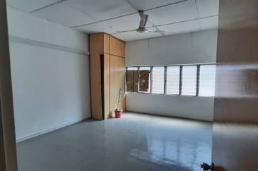 Jalan Kenari, Bandar Puchong Jaya