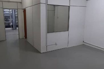 Jalan Kenari, Bandar Puchong Jaya