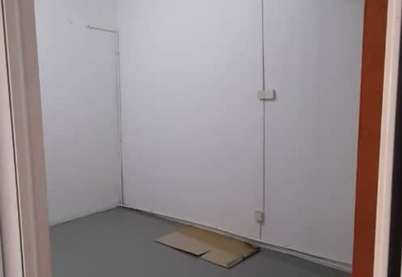 Jalan Kenari, Bandar Puchong Jaya