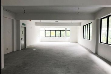 Centre Point Medan Connaught