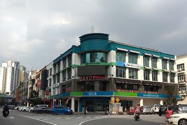 Ground Floor Shop, Intermediate, Bandar Puteri 1, Puchong