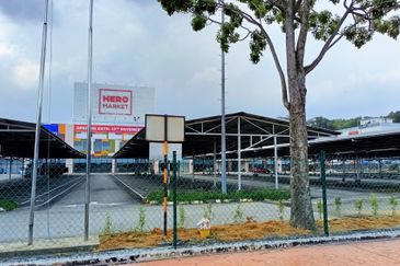 Ground Floor Shop, Intermediate, Bandar Puteri 1, Puchong