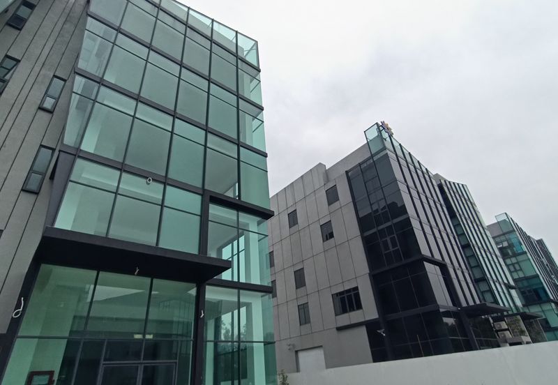 Novus Business Park, Glenmarie