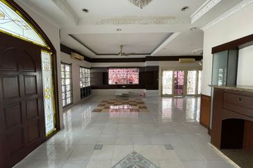 Bandar Puteri Puchong, Puteri 8