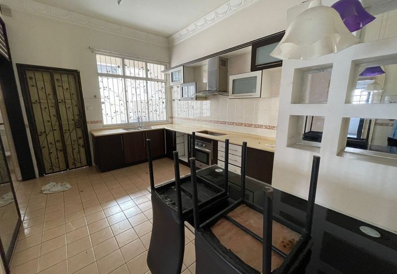 Bandar Puteri Puchong, Puteri 8