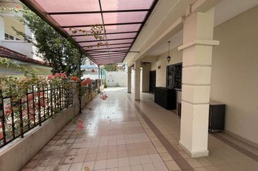 Bandar Puteri Puchong, Puteri 8