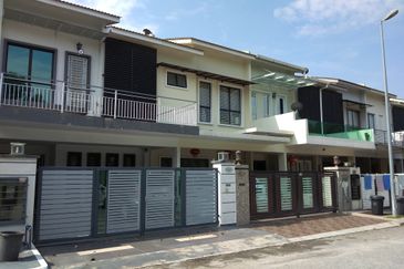 2 Storey Shop, Intermediate, Bandar Puteri 6 Serena, Bandar Puteri Puchong