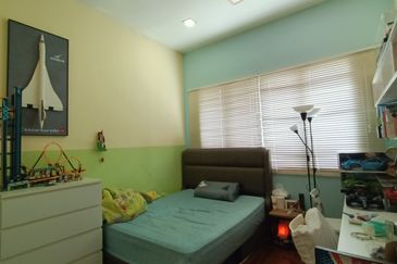 2 Storey Shop, Intermediate, Bandar Puteri 6 Serena, Bandar Puteri Puchong