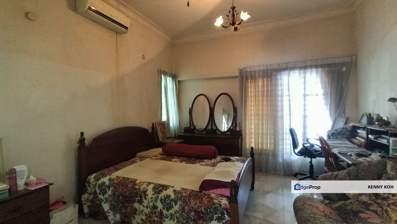 Terrace House Corner lot, Kasawari Height, Bandar Puchong Jaya, Puchong, Selangor, Puchong